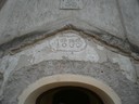 Előkerült régi felirat a templom homlokzatán - thumbnail